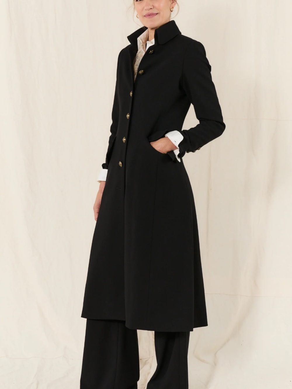 MARIO DE PINTO WOOL BLAKC COAT